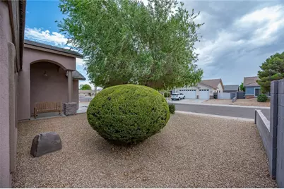 2005 Gene Autry Drive, Kingman, AZ 86409 - Photo 6