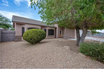 2005 Gene Autry Drive, Kingman, AZ 86409 - Photo 4