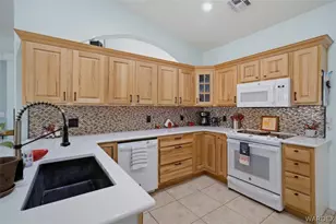 10173 N Blackboot Dr, Kingman, AZ 86401 - Photo 14