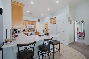 10173 N Blackboot Dr, Kingman, AZ 86401 - Photo 12