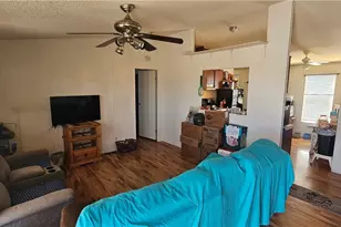 1097 S Concho Rd, Golden Valley, AZ 86413 - Photo 4