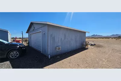 1097 S Concho Road, Golden Valley, AZ 86413 - Photo 16