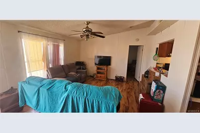 1097 S Concho Road, Golden Valley, AZ 86413 - Photo 4