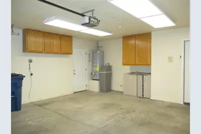 2164 Hi Jolly Dr, Bullhead City, AZ 86442 - Photo 16