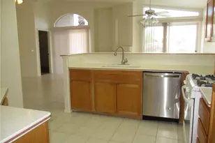 2164 Hi Jolly Dr, Bullhead City, AZ 86442 - Photo 4