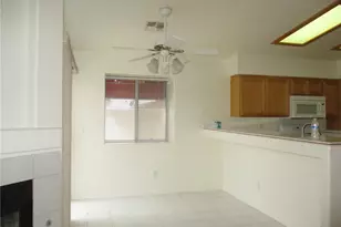 2164 Hi Jolly Dr, Bullhead City, AZ 86442 - Photo 6