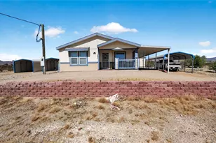 3581 N Elfrida Rd, Golden Valley, AZ 86413 - Photo 32