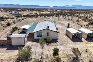 3581 N Elfrida Rd, Golden Valley, AZ 86413 - Photo 40