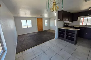 1915 Montclair Dr, Bullhead City, AZ 86442 - Photo 6