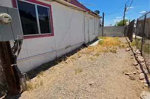 1915 Montclair Dr, Bullhead City, AZ 86442 - Photo 32