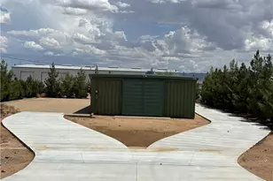 4835 E Finance Way, Kingman, AZ 86401 - Photo 1