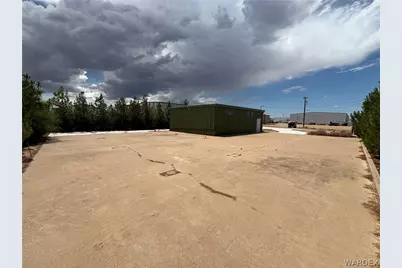 4835 E Finance Way, Kingman, AZ 86401 - Photo 10