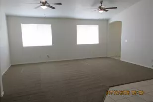 969 Beverly, Kingman, AZ 86401 - Photo 2