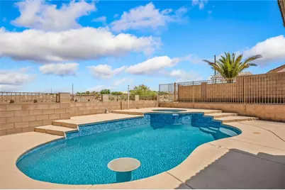 2587 Majestic Way, Bullhead City, AZ 86442 - Photo 2