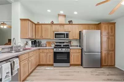 2350 Adobe Road #172, Bullhead City, AZ 86442 - Photo 14