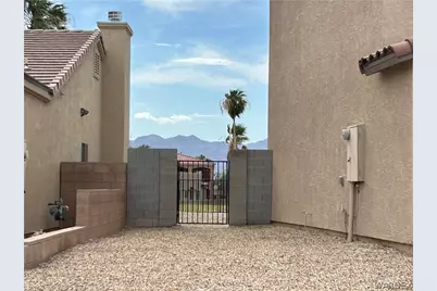 5681 S Desert Lakes Drive, Fort Mohave, AZ 86426 - Photo 4