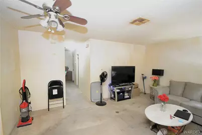 1821 Long Avenue, Bullhead City, AZ 86442 - Photo 6