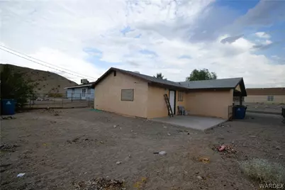 1821 Long Avenue, Bullhead City, AZ 86442 - Photo 14