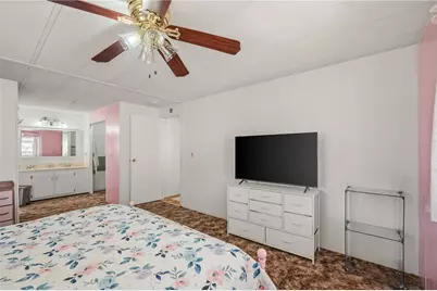 976 Holly Street, Bullhead City, AZ 86442 - Photo 10