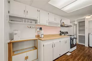 976 Holly St, Bullhead City, AZ 86442 - Photo 4