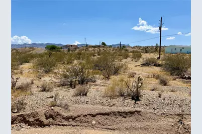 580 Ives Way, Meadview, AZ 86444 - Photo 2
