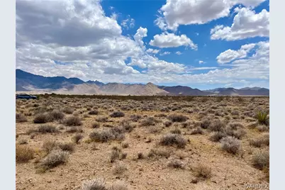 326-06-062 Hill, Dolan Springs, AZ 86441 - Photo 8