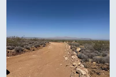 316-05-032 Longhorn Drive, Dolan Springs, AZ 86441 - Photo 14