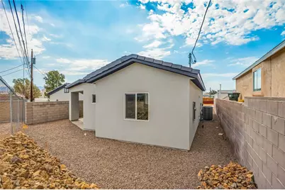 949 Harbor Drive, Bullhead City, AZ 86442 - Photo 10