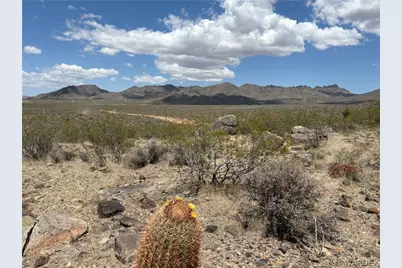 316-05-033 June Road, Dolan Springs, AZ 86441 - Photo 32