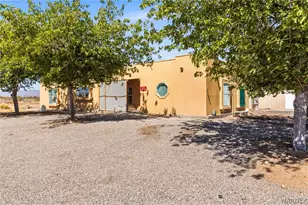 3528 N La Osa Rd, Golden Valley, AZ 86413 - Photo 8