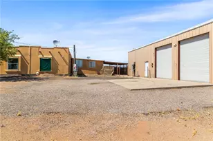 3528 N La Osa Rd, Golden Valley, AZ 86413 - Photo 52