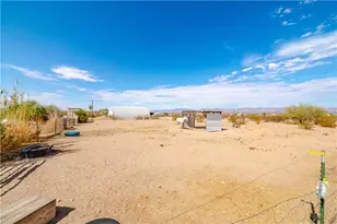 820 S Egar Rd, Golden Valley, AZ 86413 - Photo 48
