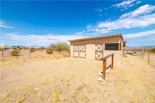 820 S Egar Rd, Golden Valley, AZ 86413 - Photo 52