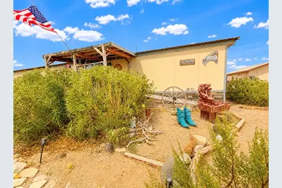 820 S Egar Road, Golden Valley, AZ 86413 - Photo 18