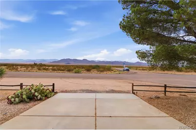 9109 N Concho Drive, Kingman, AZ 86401 - Photo 8
