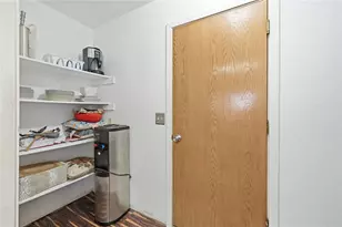 7094 W Jupiter Dr, Golden Valley, AZ 86413 - Photo 46
