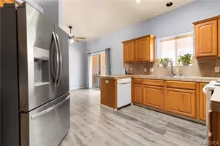 10010 N Concho Dr, Kingman, AZ 86401 - Photo 16