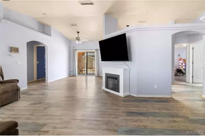 10010 N Concho Drive, Kingman, AZ 86401 - Photo 6