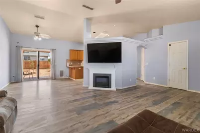 10010 N Concho Drive, Kingman, AZ 86401 - Photo 10