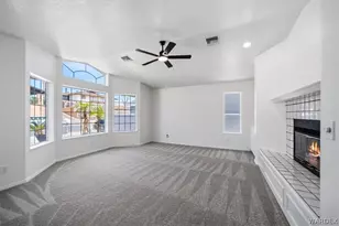 2555 Country Club Pl, Bullhead City, AZ 86442 - Photo 6