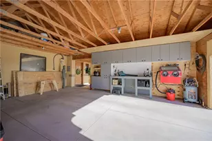 3596 N Emery Park Rd, Golden Valley, AZ 86413 - Photo 46
