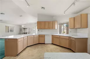 2185 Breon Dr, Bullhead City, AZ 86442 - Photo 24