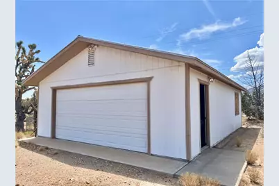 18500 N Pueblo Road, Dolan Springs, AZ 86441 - Photo 8