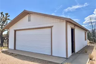 18500 N Pueblo Rd, Dolan Springs, AZ 86441 - Photo 8