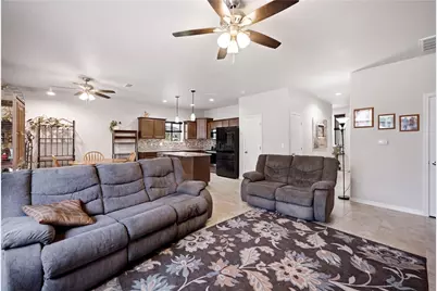 2215 Dollarhide Dr, Kingman, AZ 86409 - Photo 8