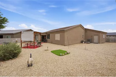 2215 Dollarhide Dr, Kingman, AZ 86409 - Photo 24