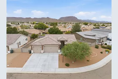 2215 Dollarhide Dr, Kingman, AZ 86409 - Photo 2