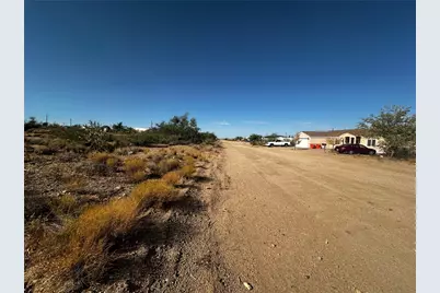 9394 N Bridlebit Avenue, Kingman, AZ 86401 - Photo 6