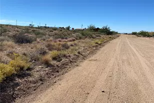 9394 N Bridlebit Ave, Kingman, AZ 86401 - Photo 1