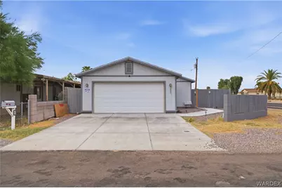 253 Willowood Lane, Bullhead City, AZ 86442 - Photo 1